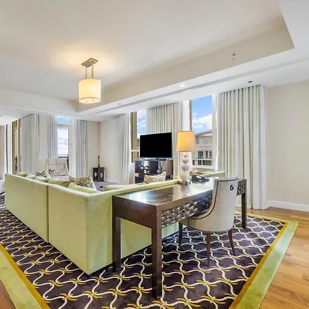 Presidential Penthouse Suite